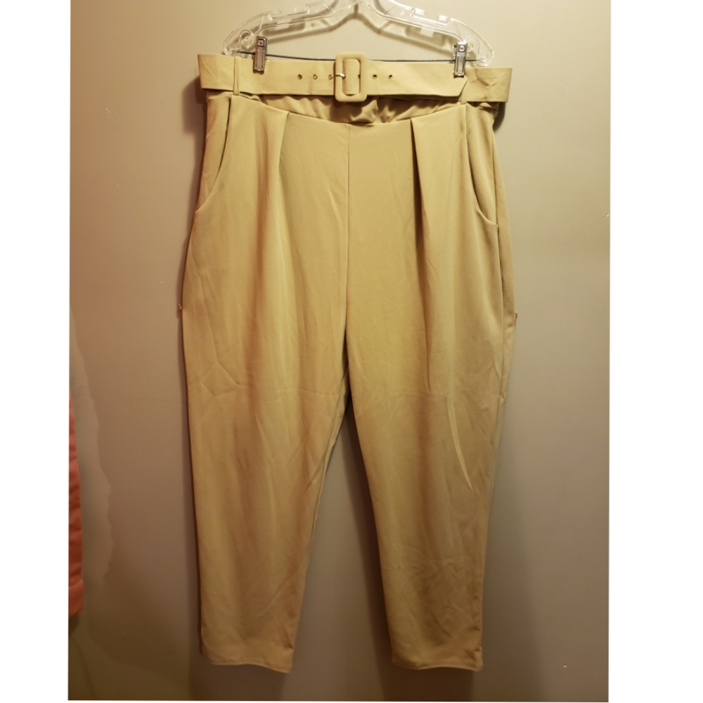 Boohoo Curve Plus Size Creme with Belt Trousers